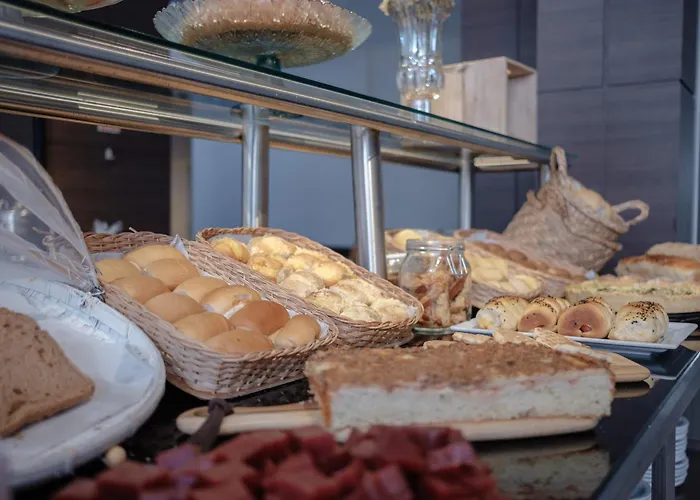 Hotel Acores Premium- 5 Minutos Do Moinhos De Vento 4*