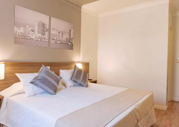 Acores Premium- 5 Minutos Do Moinhos De Vento Hotel 4*
