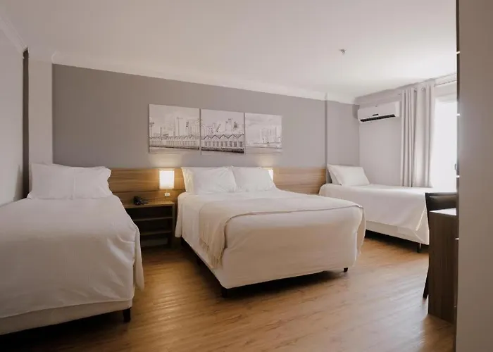 Acores Premium- 5 Minutos Do Moinhos De Vento Hotel 4*
